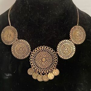 17” Arras Creations reversible antique gold tone 5 filigree medallions necklace